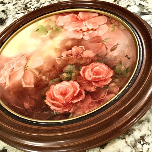 Georgous Hand Painted Pink Rose Plate Signed By Mag. - Picture 4 of 4